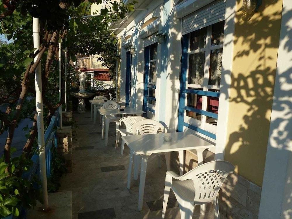 Rania Beach Ireo  Extérieur photo